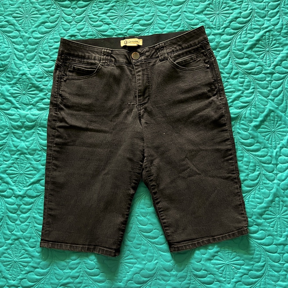 Democracy “Ab” technology Bermuda Shorts. Sz 12